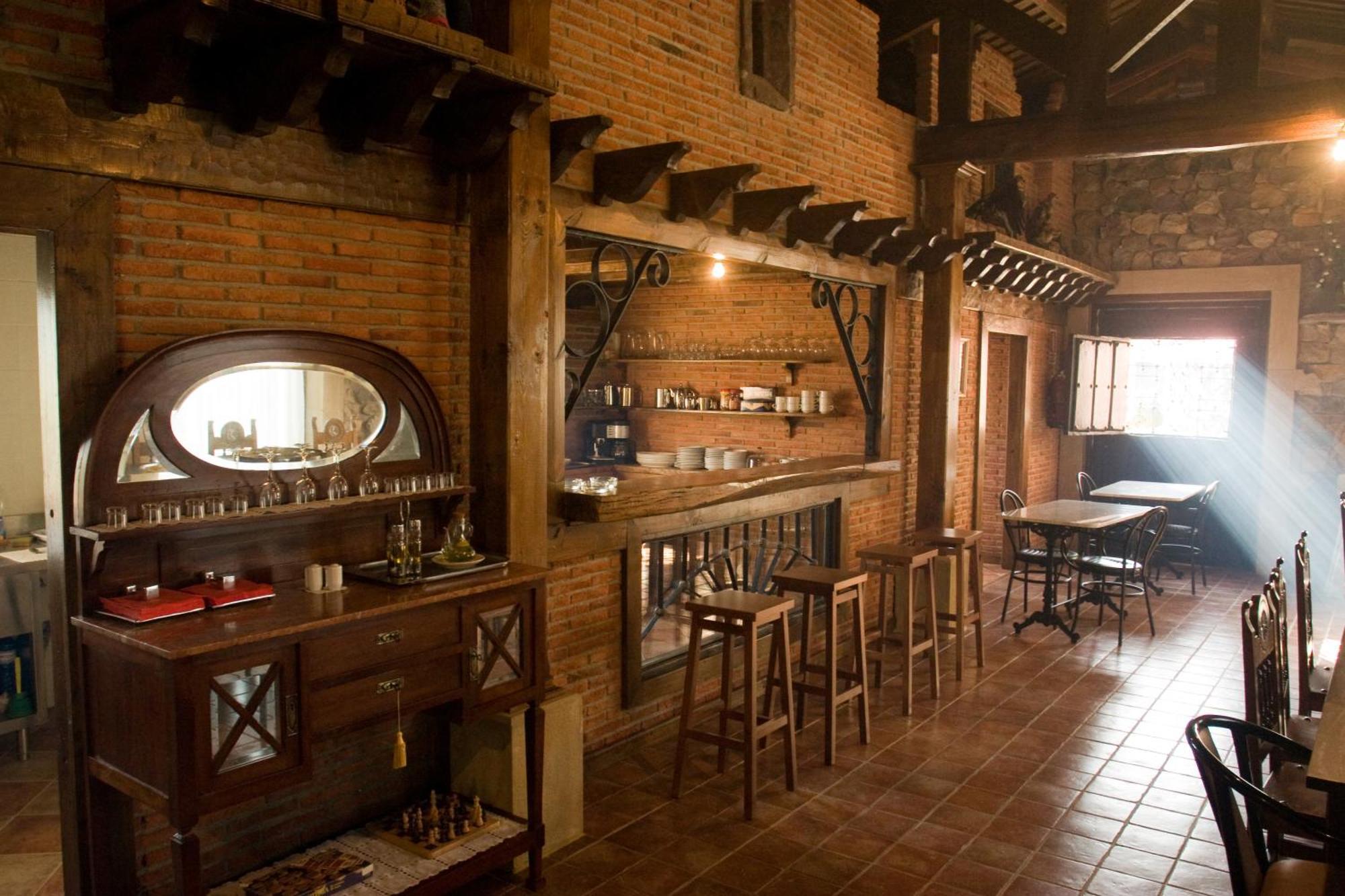 Posada Santa Eulalia Villanueva de la Peña Extérieur photo