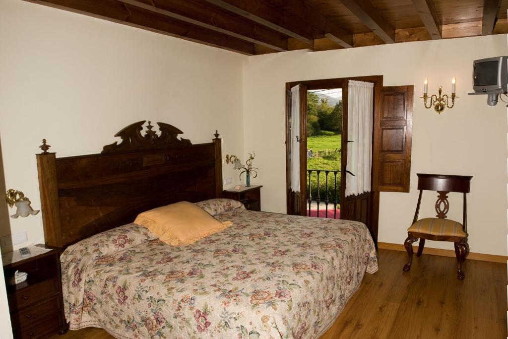 Posada Santa Eulalia Villanueva de la Peña Chambre photo